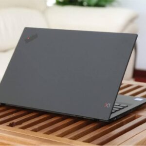 LENOVO THINKPAD X1 CARBON | Intel Core I7 8565U | 16GB RAM | 256GB SSD refurbished laptop, photo 1